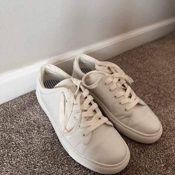 J. Crew Women’s White Sneakers Size 8 - Picture 3 of 5